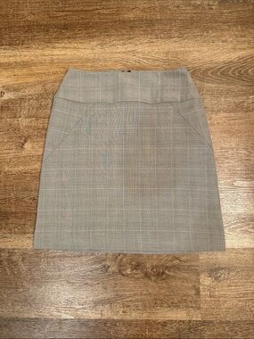 Banana Republic Gray Plaid Pencil Skirt